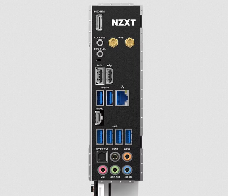 NZXT N7 B650E Slotblende
